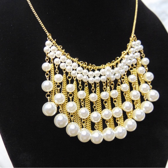 Handmade 💛🤍 - Picture 2 of 2